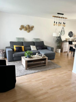 Appartement une chambre proche centre ville et transports
